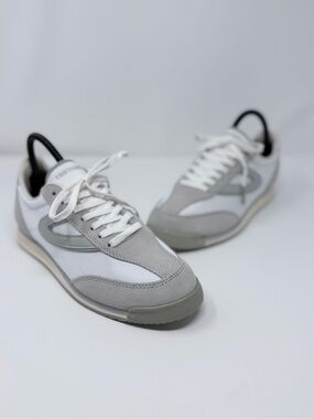 Tretorn White & Gray Retro Sneakers Women’s Size 7 Casual Streetwear Shoes